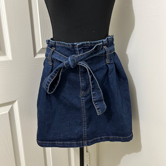 Altar'd State Dresses & Skirts - Altar'd State Dark Wash Denim Paper Bag Mini Skirt Size Medium